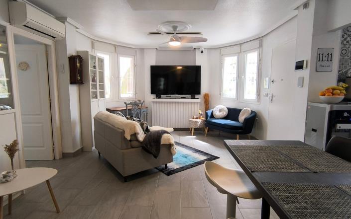 Image No.9-3 Bed Villa / Detached for sale