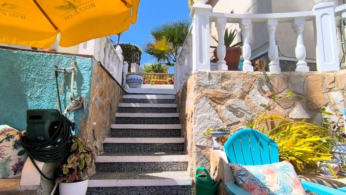 Image No.34-4 Bed Villa / Detached for sale