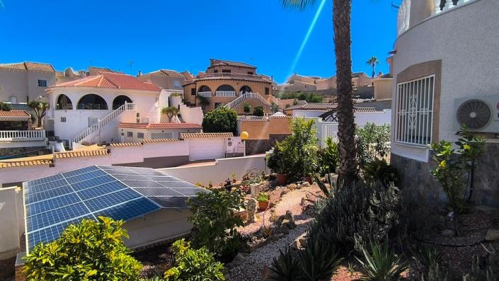Image No.42-4 Bed Villa / Detached for sale