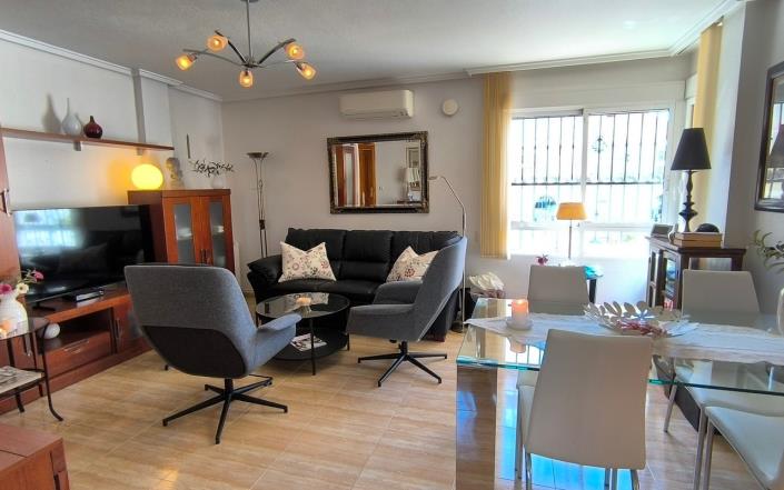 Image No.9-3 Bed Villa / Detached for sale