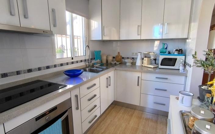 Image No.12-3 Bed Villa / Detached for sale