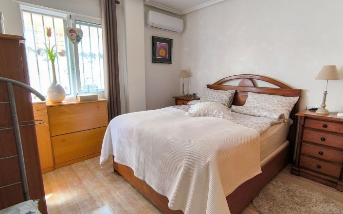 Image No.15-3 Bed Villa / Detached for sale