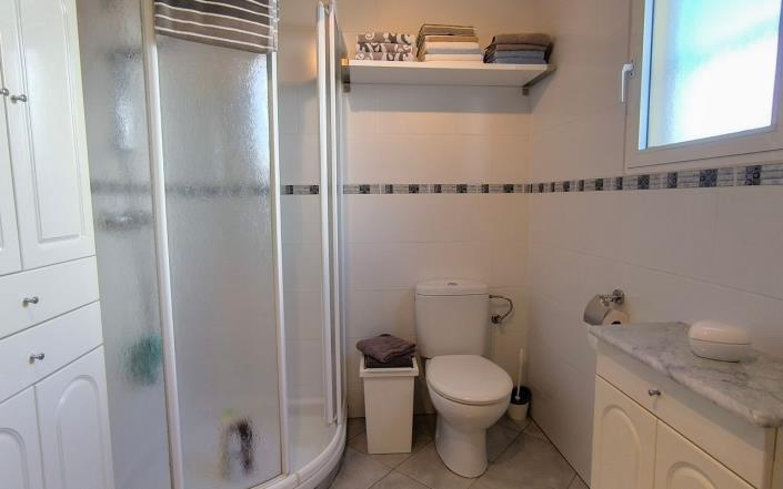 Image No.16-3 Bed Villa / Detached for sale