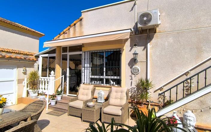 Image No.25-3 Bed Villa / Detached for sale