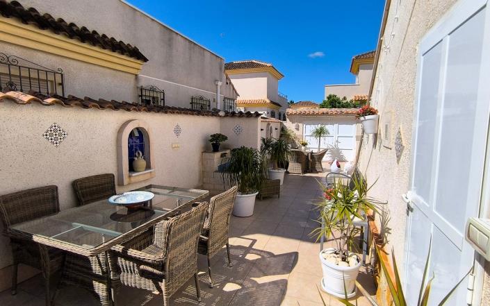 Image No.29-3 Bed Villa / Detached for sale