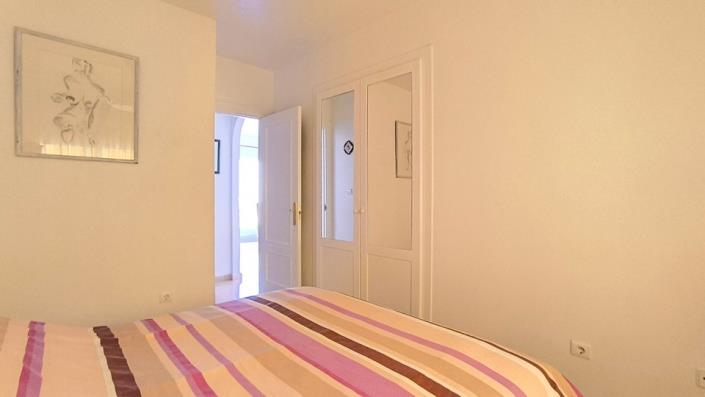 Image No.19-2 Bed Apartment for sale