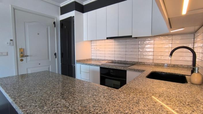 Image No.11-3 Bed Apartment for sale