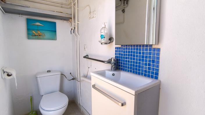 Image No.32-3 Bed Villa / Detached for sale