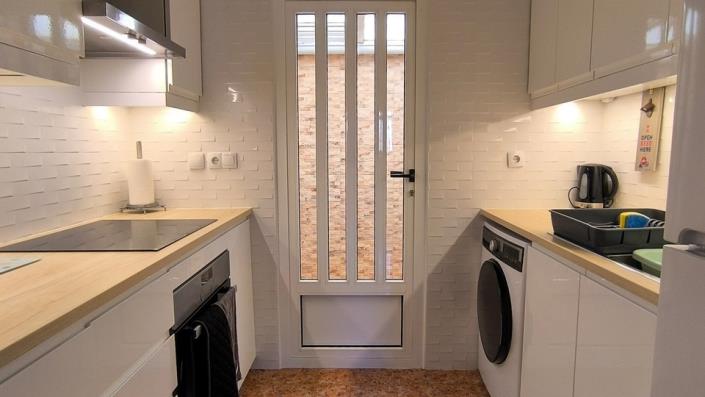 Image No.10-2 Bed Apartment for sale