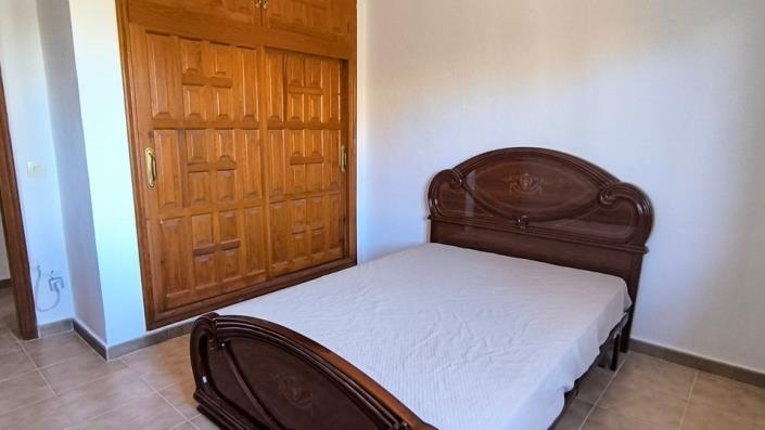 Image No.14-3 Bed Villa / Detached for sale