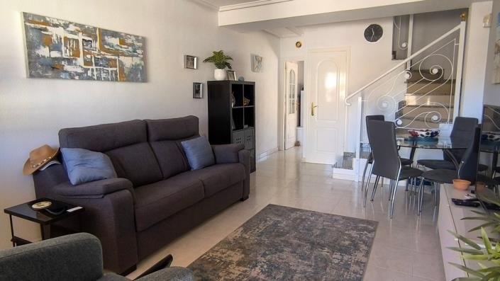 Image No.6-2 Bed Townhouse for sale