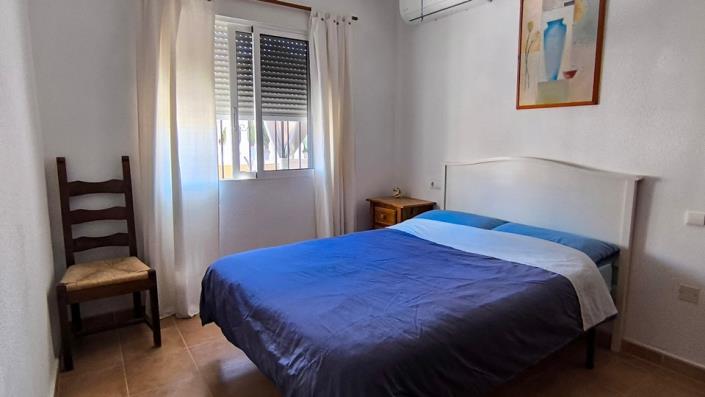Image No.15-3 Bed Villa / Detached for sale