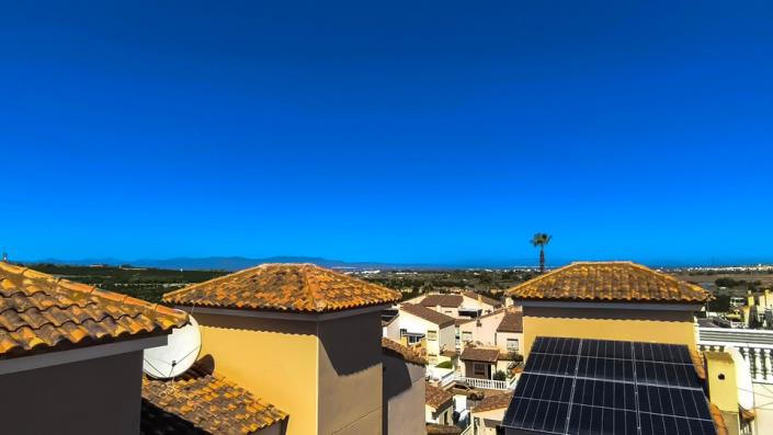 Image No.31-3 Bed Villa / Detached for sale