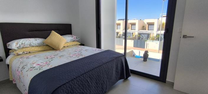 Image No.15-5 Bed Villa / Detached for sale