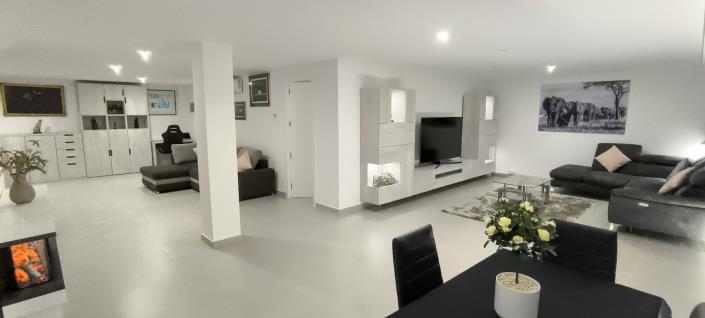 Image No.26-5 Bed Villa / Detached for sale