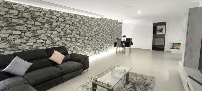 Image No.31-5 Bed Villa / Detached for sale