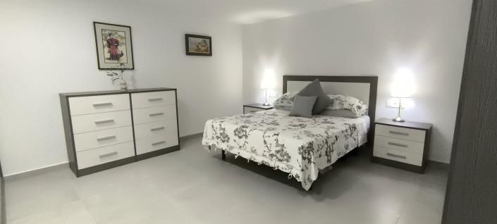 Image No.34-5 Bed Villa / Detached for sale