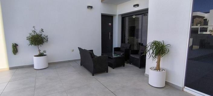 Image No.41-5 Bed Villa / Detached for sale