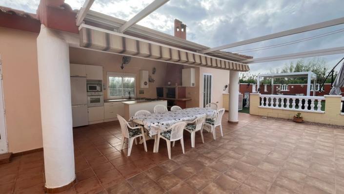 Image No.23-3 Bed Country Property for sale