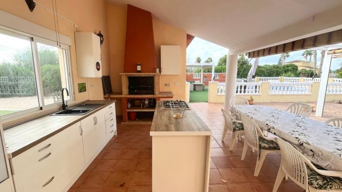 Image No.25-3 Bed Country Property for sale