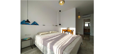 detached-spacious-villa-with-private-pool-and