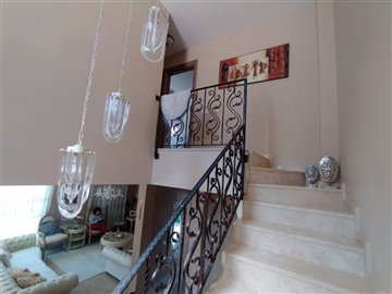 detached-villa-with-private-swimming-pool-enc