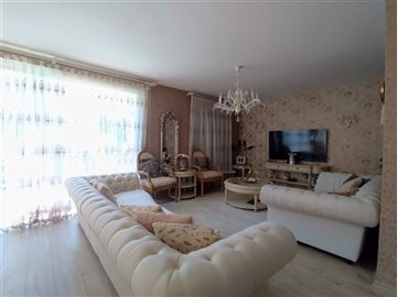 detached-villa-with-private-swimming-pool-enc