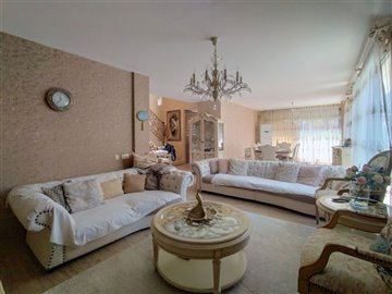 detached-villa-with-private-swimming-pool-enc