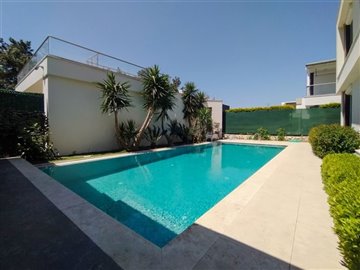 detached-villa-with-private-swimming-pool-enc