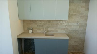 newly-renovated-resale-opportunity-villa-with