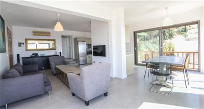 detached-villa-with-sea-views-on-secure-compl