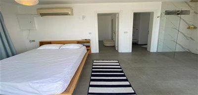 detached-villa-with-sea-views-on-secure-compl