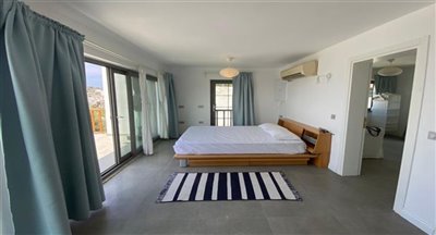 detached-villa-with-sea-views-on-secure-compl
