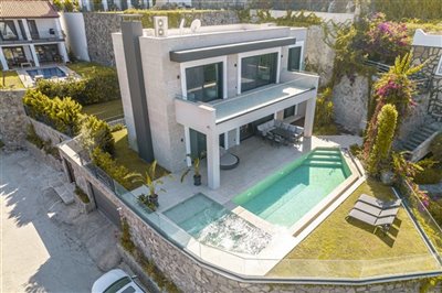 fully-furnished-luxury-detached-villa-sea-vie
