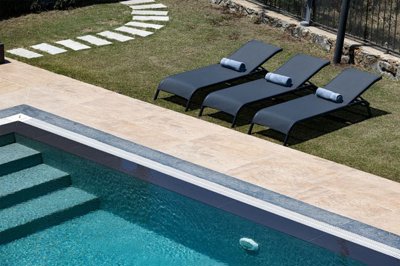 detached-triplex-villa-with-2-lounges-private