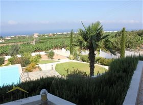 Image No.14-Villa de 4 chambres à vendre à Agios Georgios