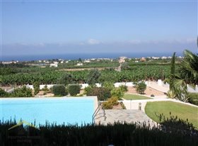 Image No.15-Villa de 4 chambres à vendre à Agios Georgios