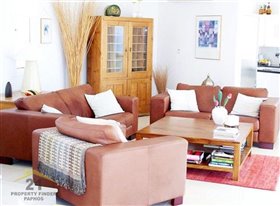 Image No.5-Villa de 4 chambres à vendre à Agios Georgios