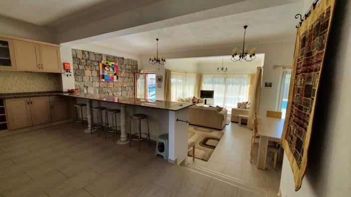 Image No.4-Villa de 3 chambres à vendre à Uzumlu