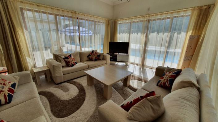 Image No.12-Villa de 3 chambres à vendre à Uzumlu