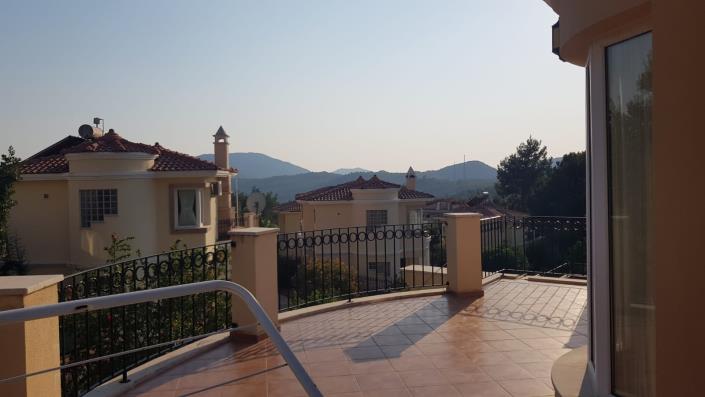 Image No.19-3 Bed Villa for sale