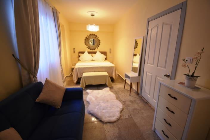 Image No.16-5 Bed Villa for sale