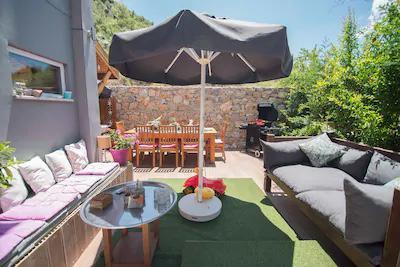 Image No.27-5 Bed Villa for sale