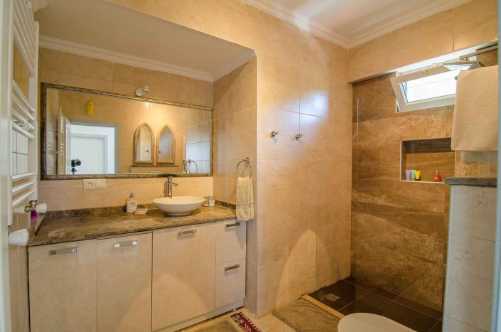 Image No.24-5 Bed Villa for sale