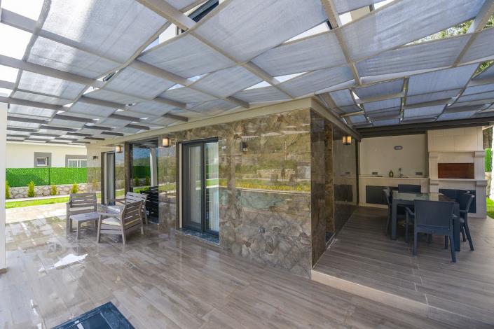 Image No.4-4 Bed Villa for sale