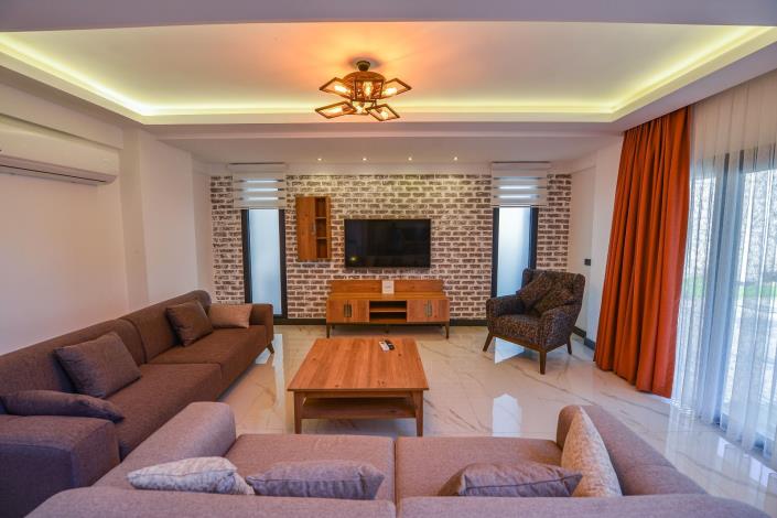 Image No.9-4 Bed Villa for sale