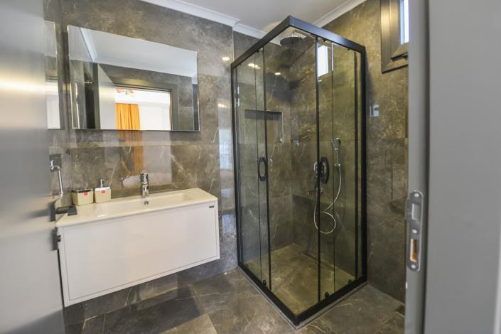 Image No.14-4 Bed Villa for sale