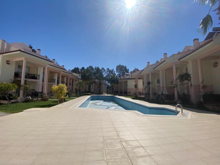 Image No.1-3 Bed Villa for sale