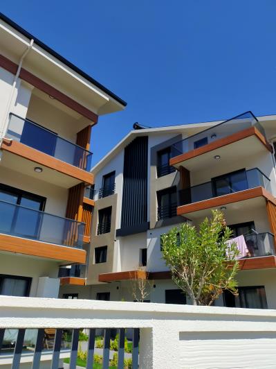 Image No.1-3 Bed Duplex for sale