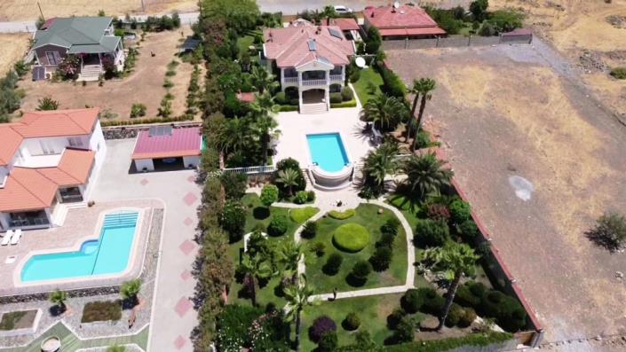 Image No.4-6 Bed Villa for sale